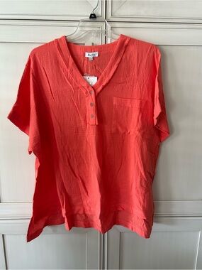Petal Dew Coral V-Neck Button Popover Tunic - Women